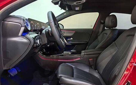 Mercedes-Benz A-Класс, 2021 год, 1 894 000 рублей, 5 фотография
