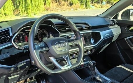 Audi Q3, 2021 год, 2 400 000 рублей, 12 фотография