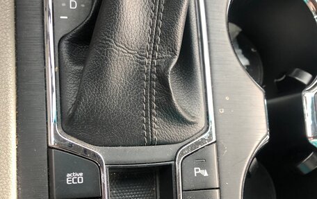 KIA Carnival III, 2019 год, 1 999 000 рублей, 4 фотография