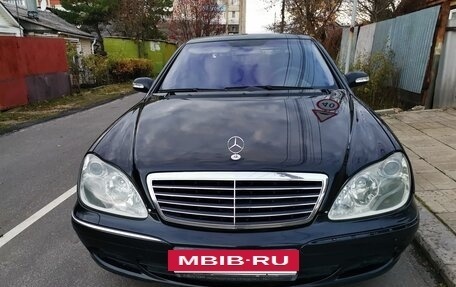 Mercedes-Benz S-Класс, 2004 год, 1 500 000 рублей, 3 фотография