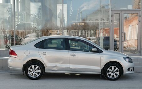 Volkswagen Polo VI (EU Market), 2011 год, 500 000 рублей, 4 фотография
