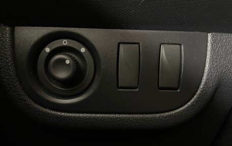 Renault Sandero II рестайлинг, 2019 год, 1 150 000 рублей, 21 фотография