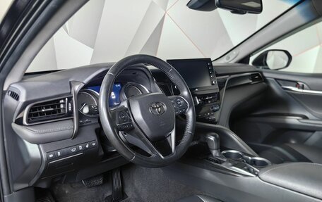 Toyota Camry, 2021 год, 2 898 000 рублей, 15 фотография