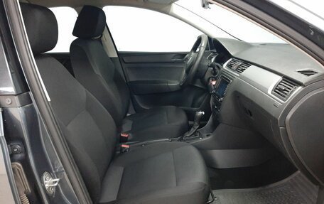 Skoda Rapid I, 2016 год, 900 000 рублей, 14 фотография