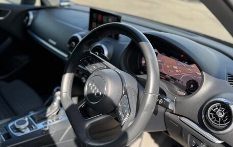 Audi A3, 2017 год, 1 690 000 рублей, 18 фотография