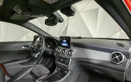 Mercedes-Benz GLA, 2018 год, 2 597 000 рублей, 13 фотография