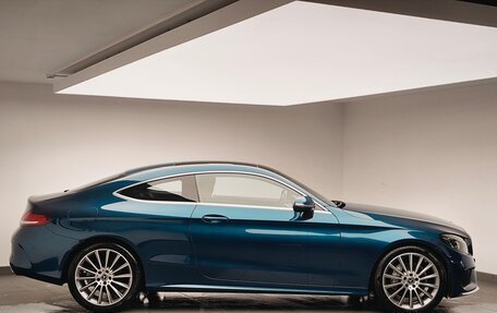 Mercedes-Benz C-Класс, 2018 год, 3 041 000 рублей, 3 фотография