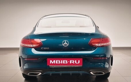 Mercedes-Benz C-Класс, 2018 год, 3 041 000 рублей, 5 фотография