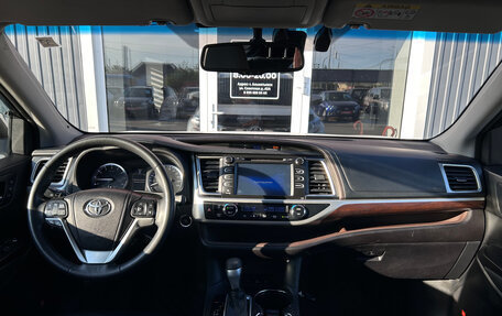 Toyota Highlander III, 2014 год, 2 950 000 рублей, 13 фотография
