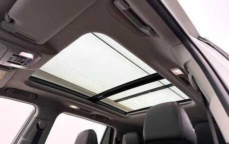 Toyota Highlander, 2022 год, 3 150 000 рублей, 13 фотография