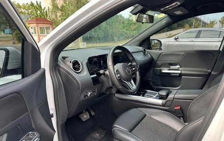 Mercedes-Benz B-Класс, 2021 год, 1 750 000 рублей, 10 фотография
