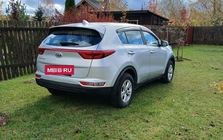 KIA Sportage IV рестайлинг, 2018 год, 1 730 000 рублей, 3 фотография