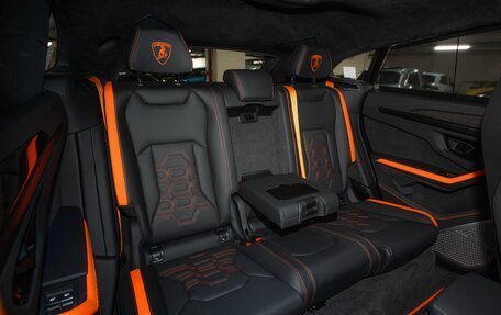 Lamborghini Urus I, 2025 год, 41 900 000 рублей, 30 фотография