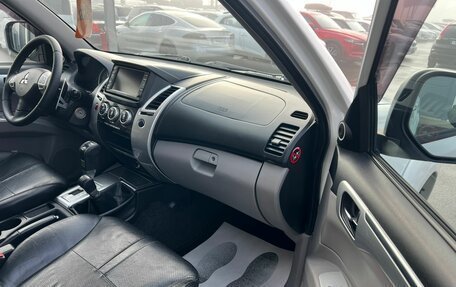 Mitsubishi Pajero Sport II рестайлинг, 2011 год, 1 349 999 рублей, 12 фотография