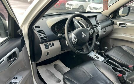 Mitsubishi Pajero Sport II рестайлинг, 2011 год, 1 349 999 рублей, 10 фотография