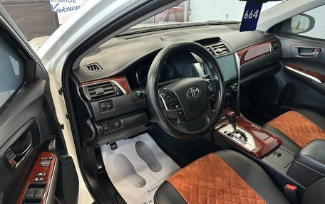 Toyota Camry, 2014 год, 1 949 900 рублей, 10 фотография