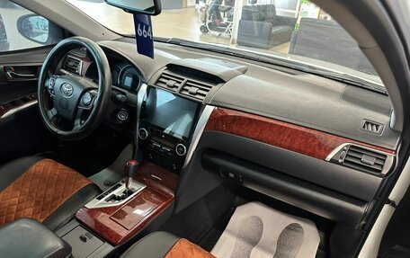 Toyota Camry, 2014 год, 1 949 900 рублей, 13 фотография