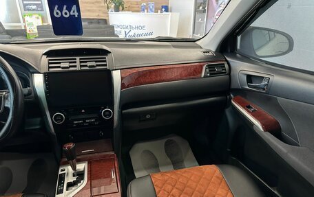 Toyota Camry, 2014 год, 1 949 900 рублей, 15 фотография