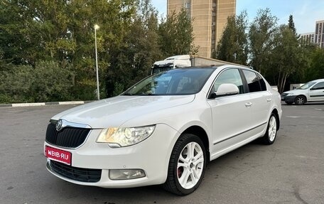 Skoda Superb III рестайлинг, 2011 год, 965 000 рублей, 1 фотография