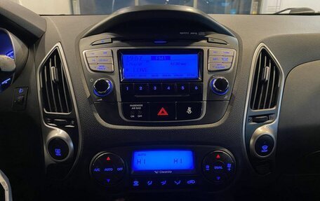 Hyundai ix35 I рестайлинг, 2011 год, 1 078 000 рублей, 11 фотография