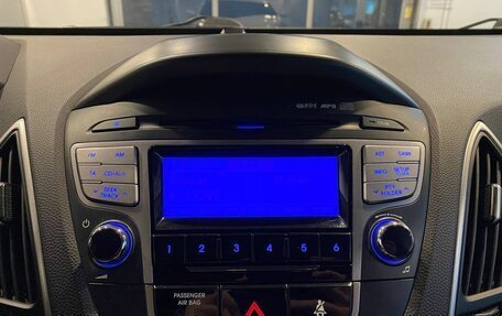 Hyundai ix35 I рестайлинг, 2011 год, 1 078 000 рублей, 12 фотография