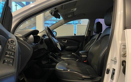 Hyundai ix35 I рестайлинг, 2011 год, 1 078 000 рублей, 14 фотография