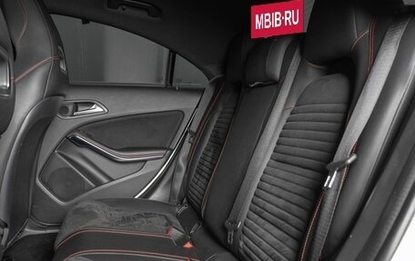 Mercedes-Benz CLA, 2017 год, 2 118 900 рублей, 14 фотография