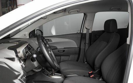 Chevrolet Aveo III, 2015 год, 949 800 рублей, 15 фотография