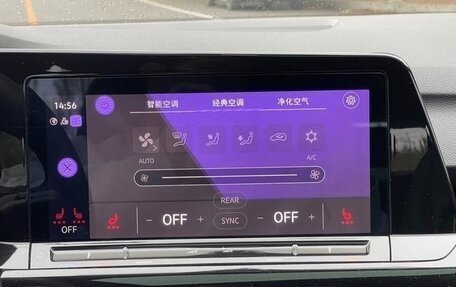 Volkswagen Golf VIII, 2021 год, 1 999 999 рублей, 9 фотография