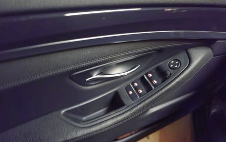 BMW 5 серия, 2013 год, 1 750 000 рублей, 8 фотография