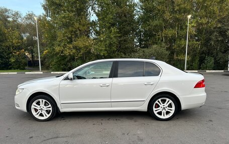 Skoda Superb III рестайлинг, 2011 год, 965 000 рублей, 7 фотография