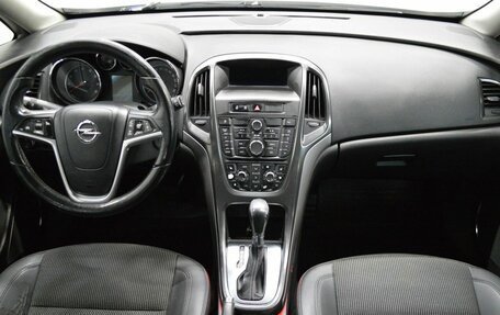 Opel Astra J, 2011 год, 638 000 рублей, 14 фотография