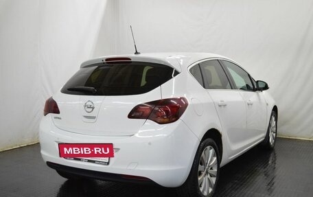 Opel Astra J, 2011 год, 638 000 рублей, 5 фотография