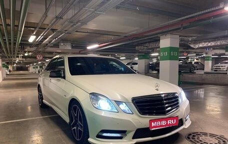 Mercedes-Benz E-Класс, 2012 год, 1 495 000 рублей, 1 фотография