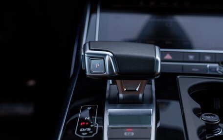 Audi Q8 I, 2023 год, 11 000 000 рублей, 11 фотография