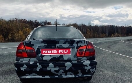 Mitsubishi Carisma I, 2002 год, 150 000 рублей, 6 фотография