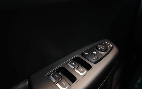 KIA Sportage IV рестайлинг, 2020 год, 2 329 000 рублей, 25 фотография