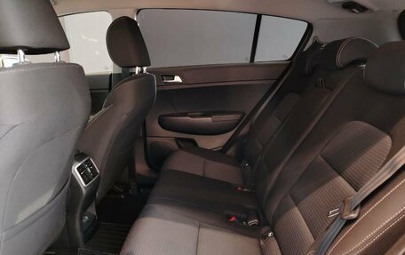 KIA Sportage IV рестайлинг, 2020 год, 2 329 000 рублей, 32 фотография