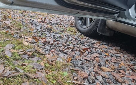 Toyota Avensis III рестайлинг, 2005 год, 870 000 рублей, 24 фотография