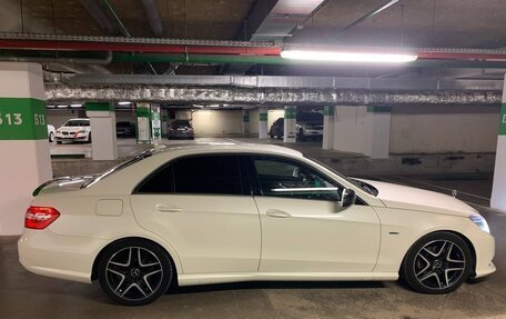 Mercedes-Benz E-Класс, 2012 год, 1 495 000 рублей, 4 фотография