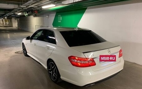 Mercedes-Benz E-Класс, 2012 год, 1 495 000 рублей, 8 фотография