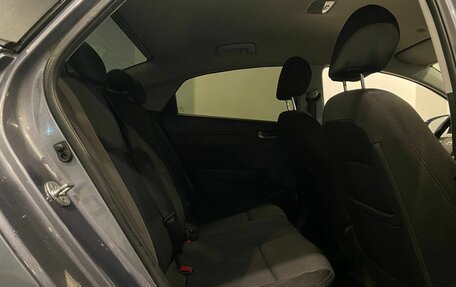 Hyundai Solaris II рестайлинг, 2018 год, 965 000 рублей, 17 фотография