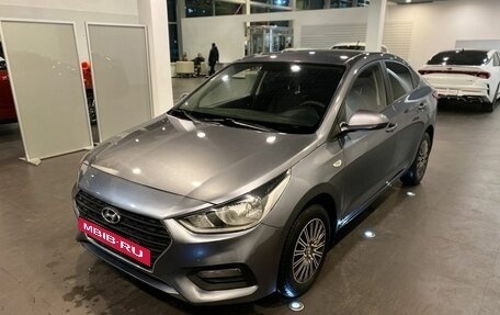 Hyundai Solaris II рестайлинг, 2018 год, 965 000 рублей, 7 фотография