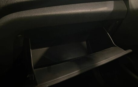 Hyundai Solaris II рестайлинг, 2018 год, 965 000 рублей, 30 фотография