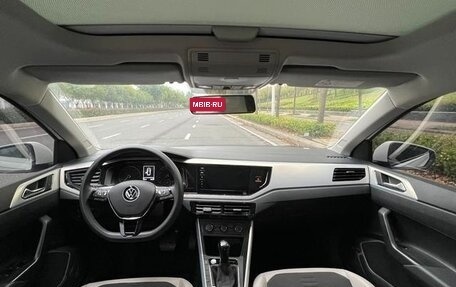 Volkswagen Polo, 2021 год, 1 020 000 рублей, 7 фотография