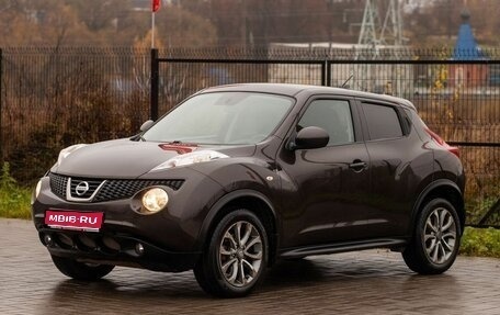 Nissan Juke II, 2013 год, 1 055 000 рублей, 1 фотография