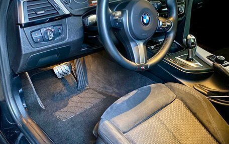 BMW 3 серия, 2017 год, 2 390 000 рублей, 14 фотография