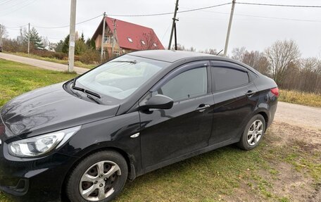 Hyundai Solaris II рестайлинг, 2012 год, 590 000 рублей, 5 фотография