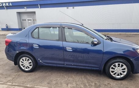 Renault Logan II, 2015 год, 545 000 рублей, 10 фотография