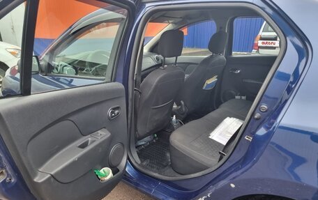 Renault Logan II, 2015 год, 545 000 рублей, 6 фотография